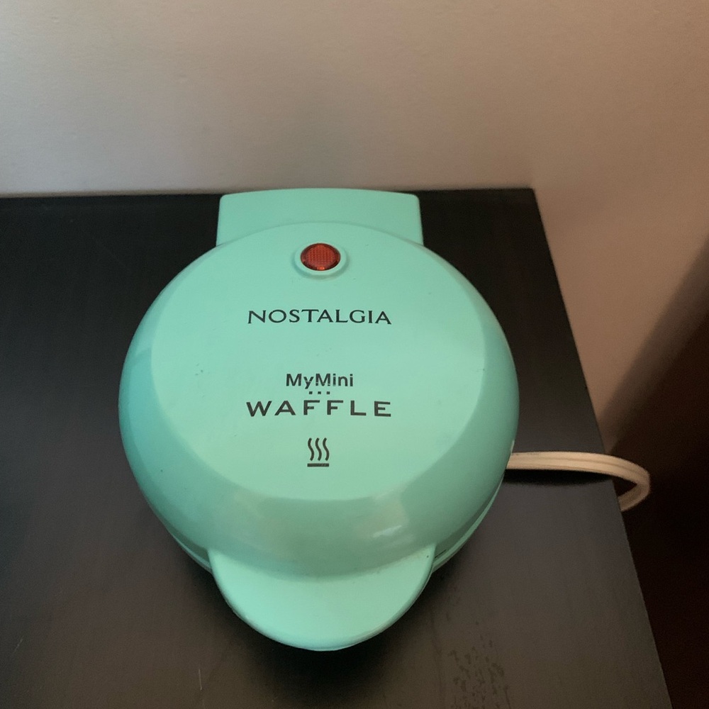 Nostalgia MyMini Waffle Maker in Aqua